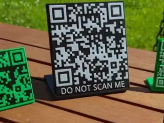 Ultimate QR Code Stand