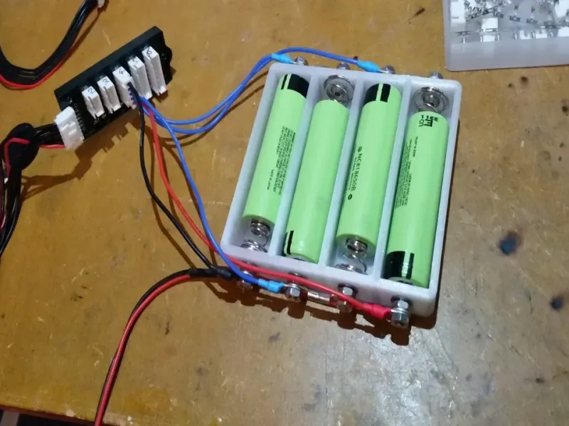 18650 Holders