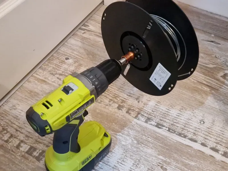 Rebobinador de carrete para destornillador