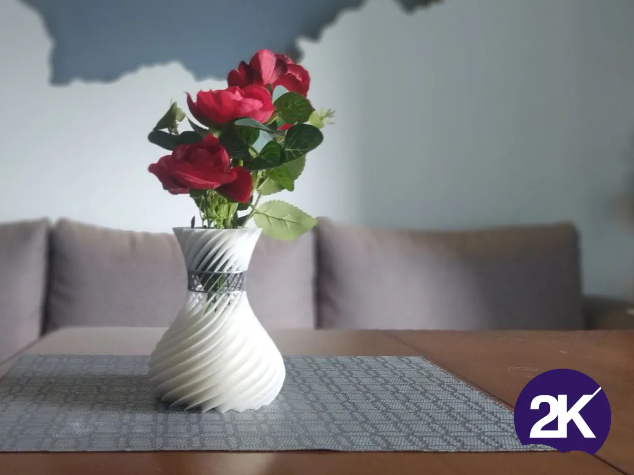 Angelus Vase, 2 sizes included, scalable