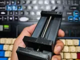 Bench Vice for Small PCB Version 4-0