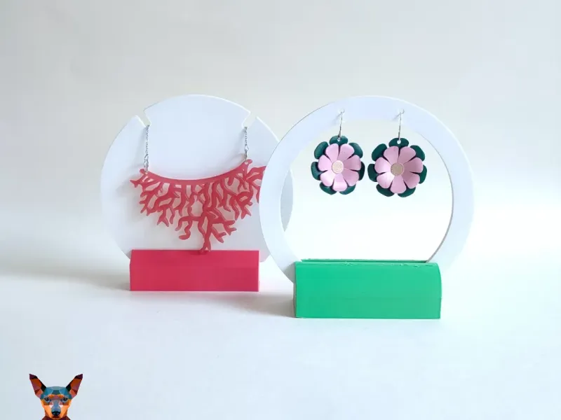 SCHMUCKDISPLAYS
