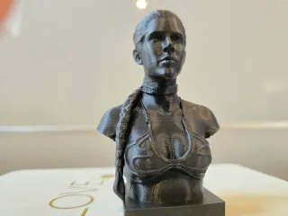 Slave Leia