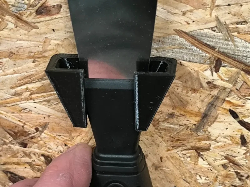 putty knife wallholder