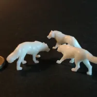 Wolf Pack - 3 Wolves - PRESUPPORTED - 32mm Scale-2