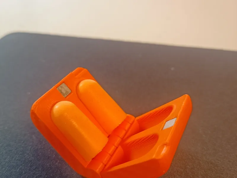 Custodia per tappi auricolari