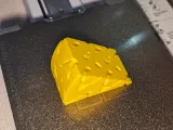 Löchriger Käse-2