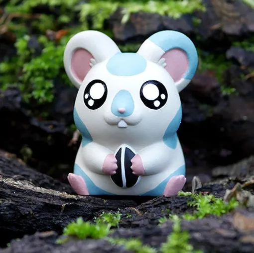 Oxnard Chibi – The Snack-Loving Hamster