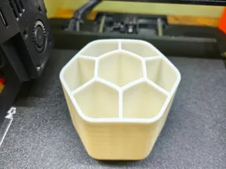 Hexagonal Organizer / Holder