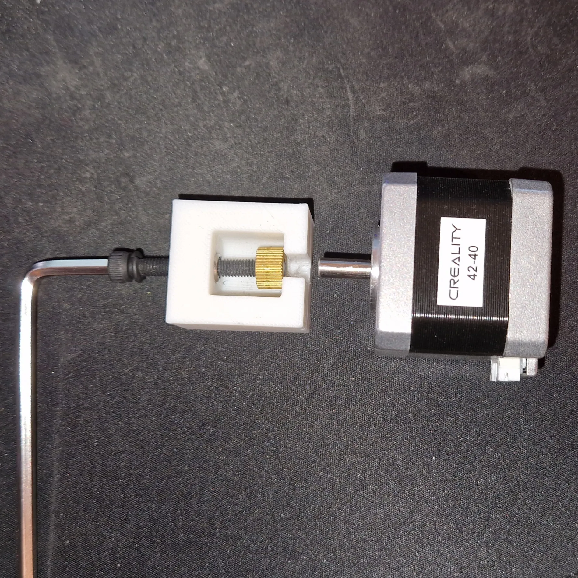 Press Fit pulley extractor for Stepper Motor