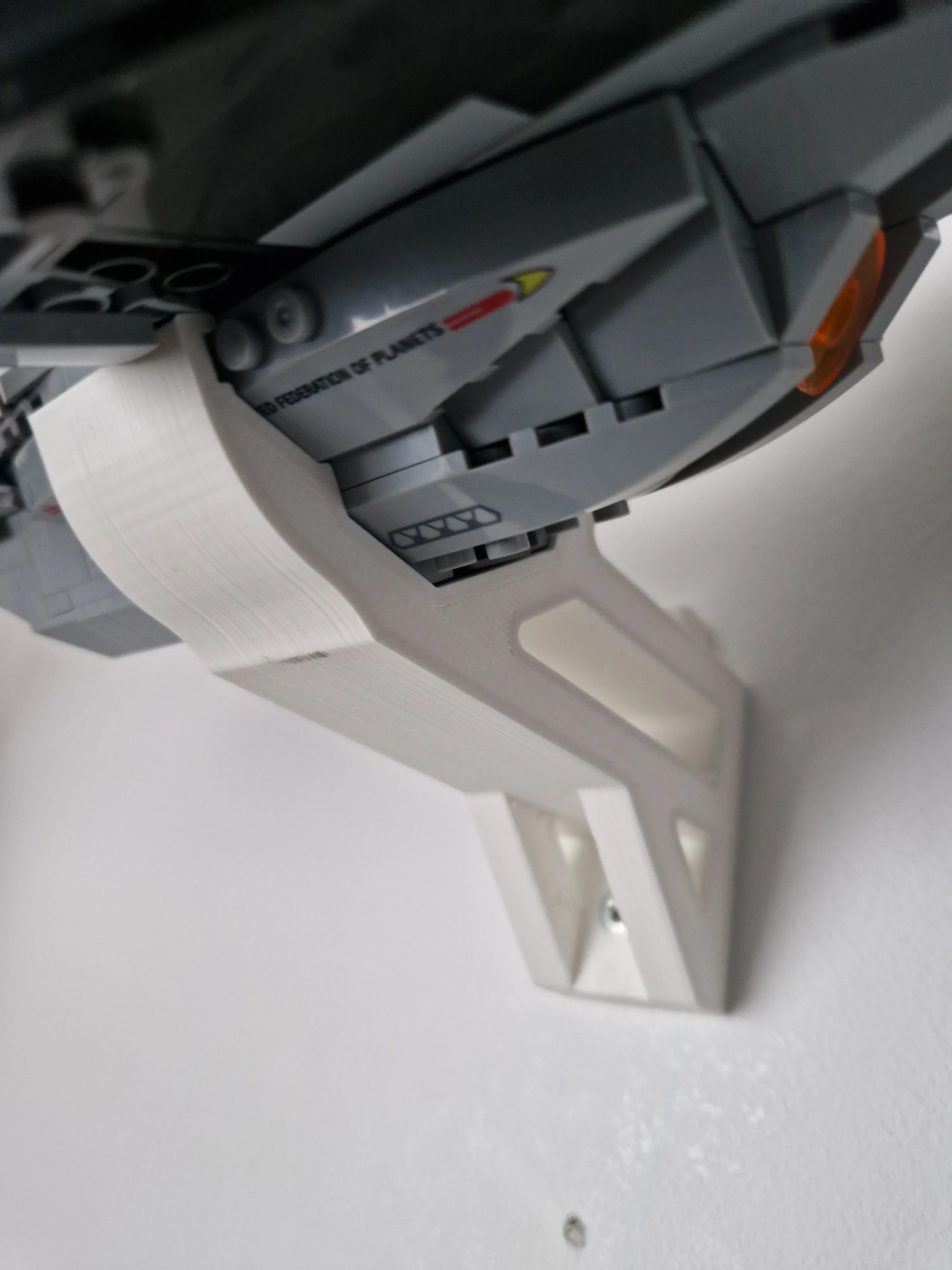 Bluebrixx Star Trek Enterprise E Wall Mount