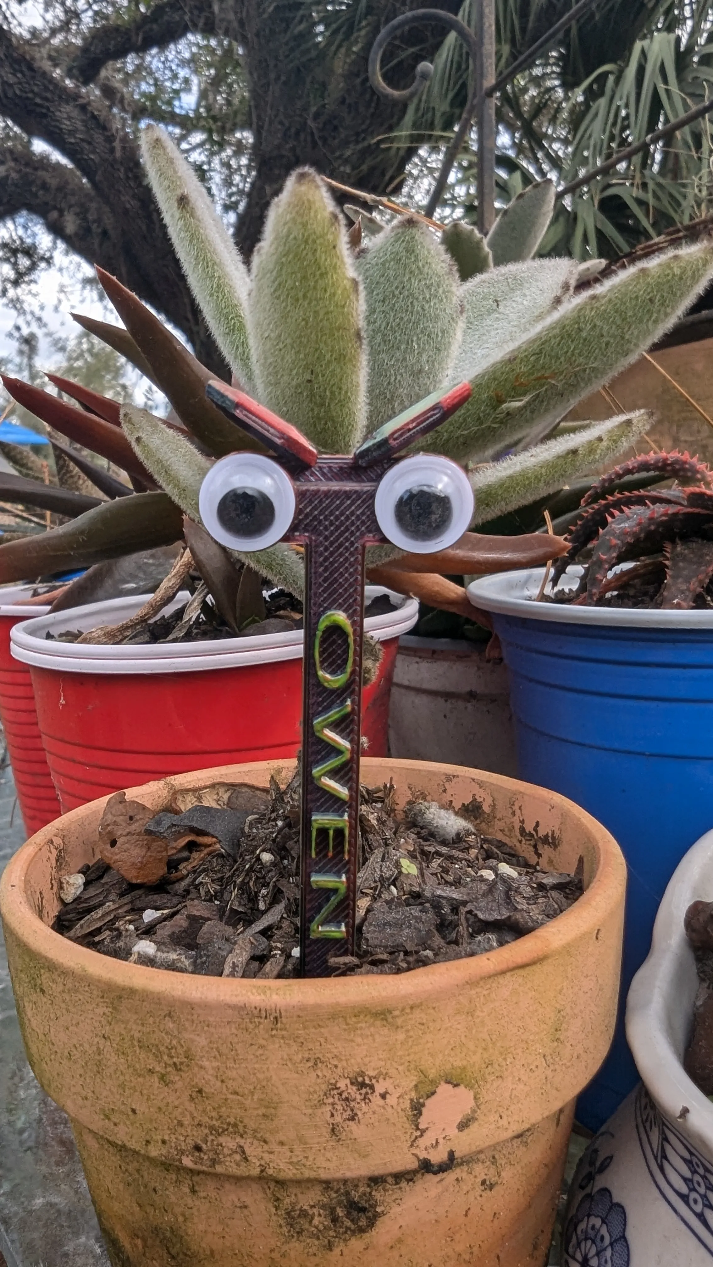 angry Owen plant stake
