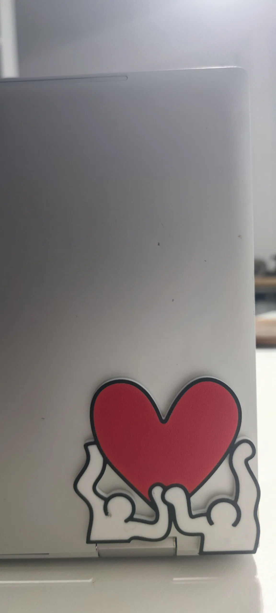 Creative Repair: HP Envy x360 Hinge – Keith Haring Pop Art