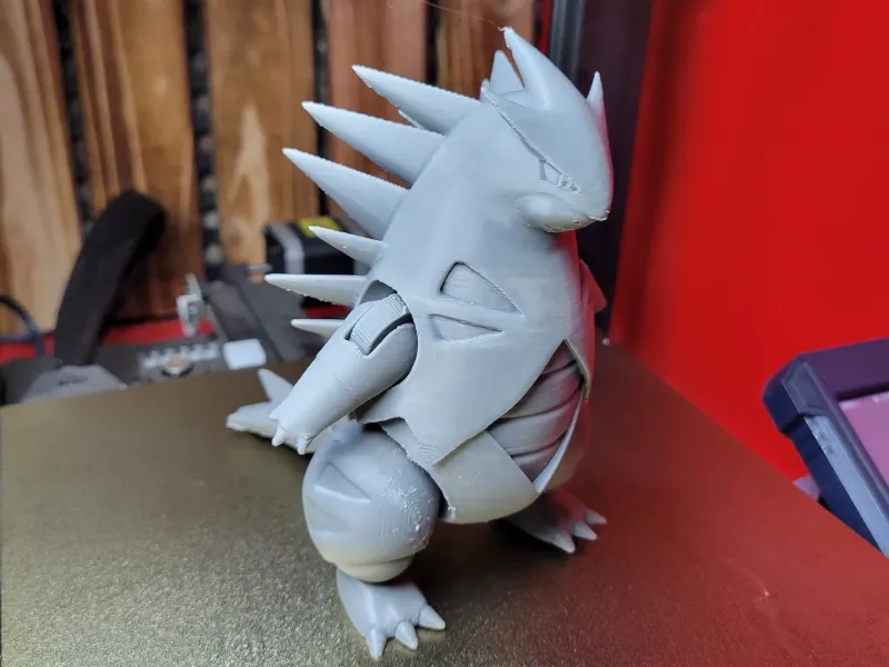Tyranitar articolato/ 3MF