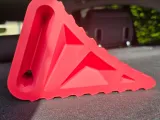 STRONG WHEEL CHOCK-1