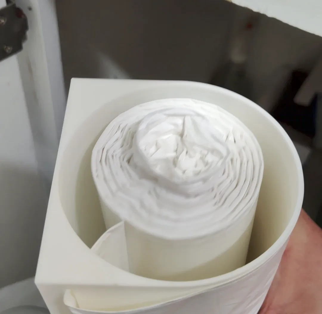 Kitchen Trash Bag Dispenser With Refill Indicator