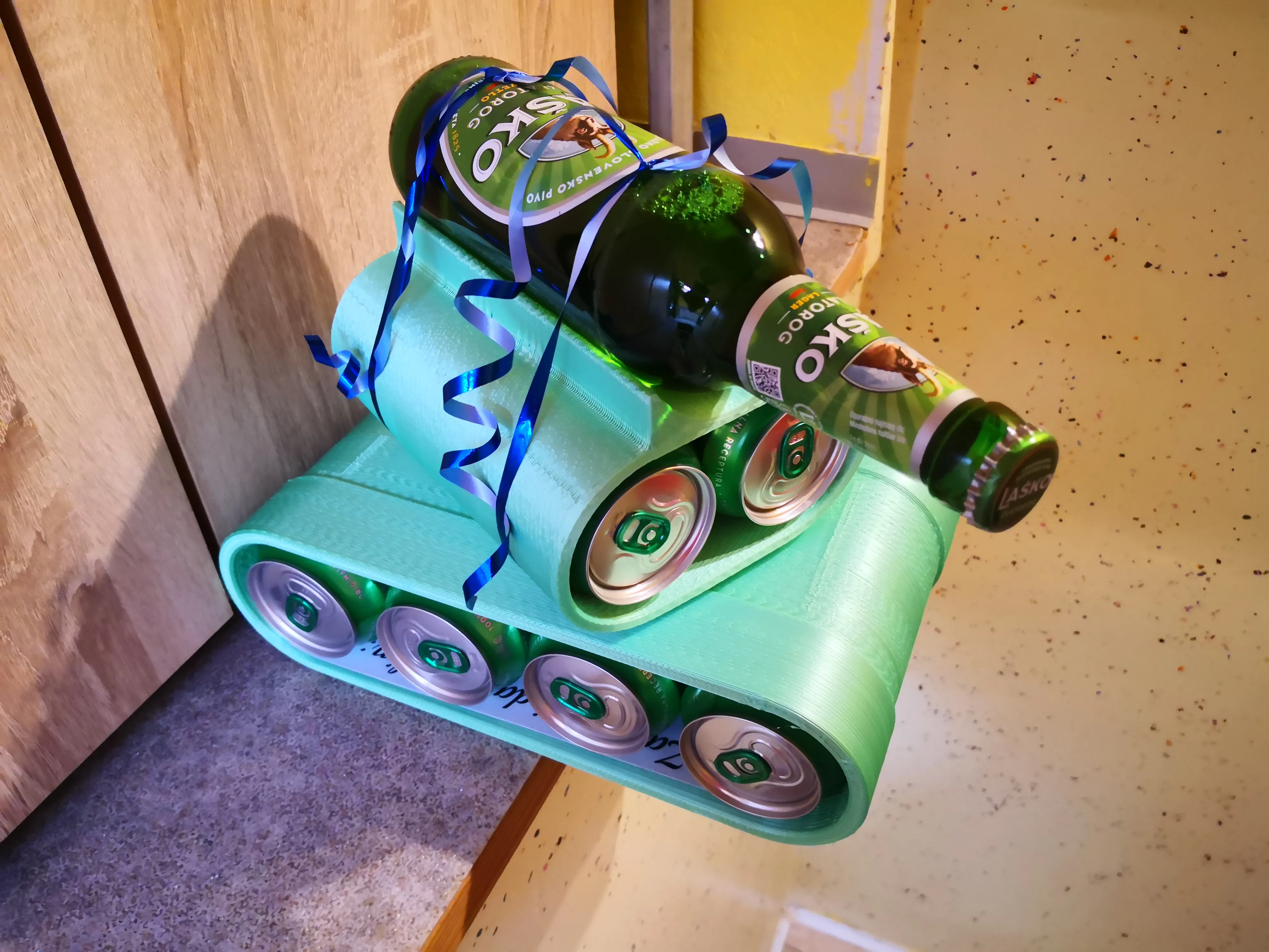 Beer tank gift