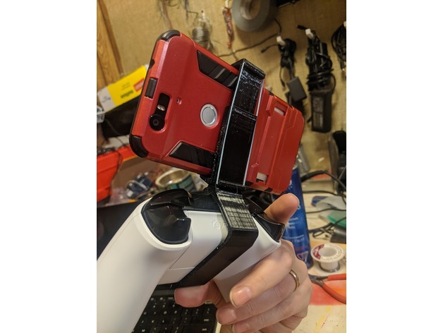 Xbox One Controller Phone Mount-4
