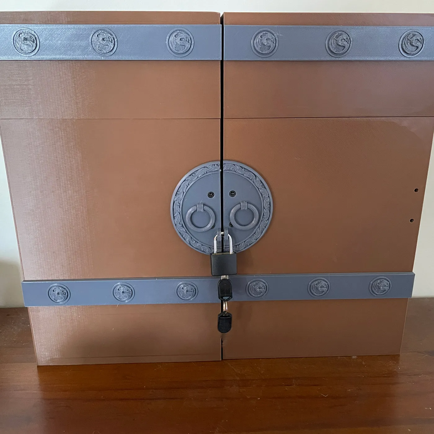 DM Inventory: Miniature Display / Small DM Screen