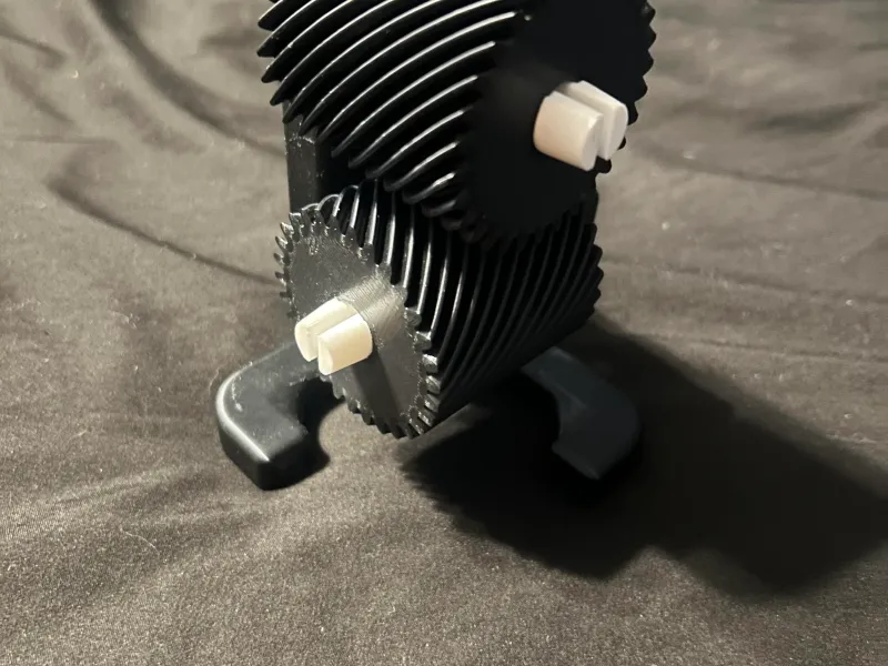 Perpendicular Gears Mechanical Desk Toy/Demo