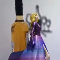 MUJER PORTA VINO II-0