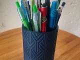 Round pen holder-3