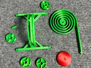 Torsion spring catapult 