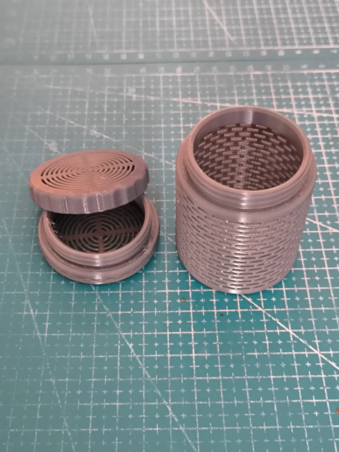 Desiccant jar for filament spool –3 Types, 2 Sizes