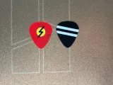 2 Guitar Picks-1
