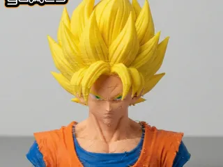 Goku Super Saiyan Bust - SSJ Legendary Warrior: High Detail