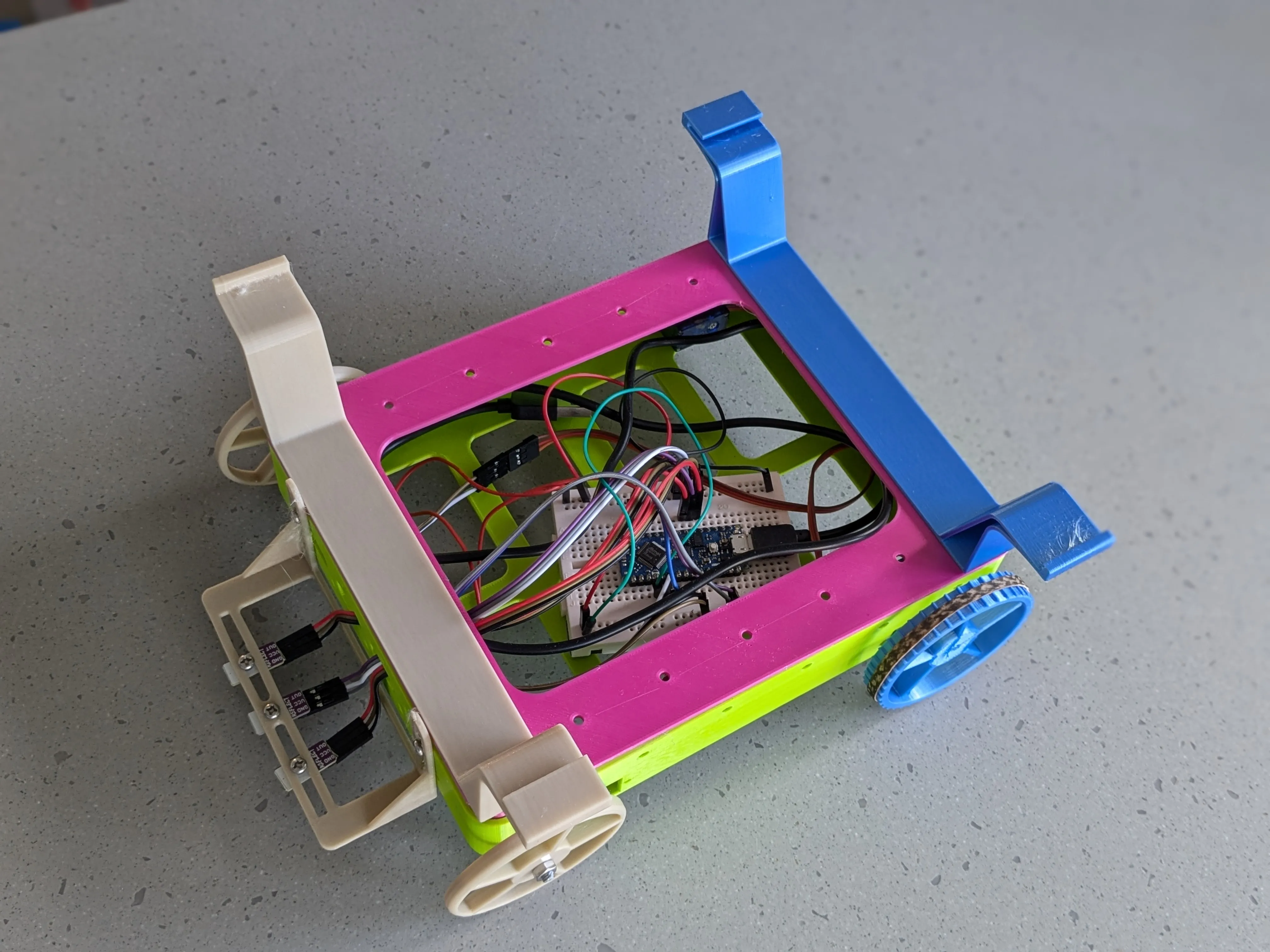 Engineering challenge chassis v3 (friction fit) + mounts