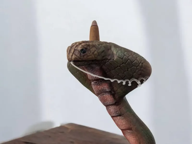 cobra porte encens