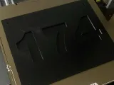 Číslo popisné štítek na plot/dům-2