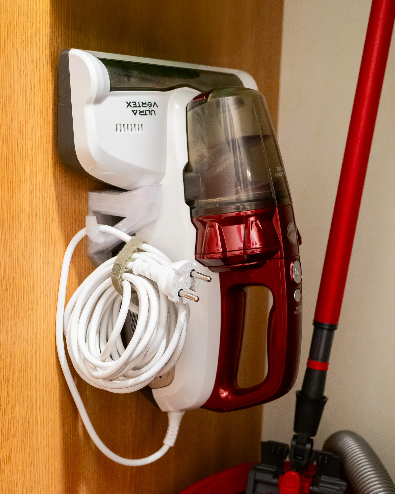 Wall Mount for HOOVER UltraVortex MBC500UV