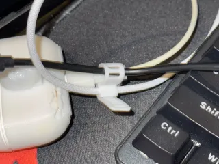 Customizable (Clip-on) Cable Tie (TPU) By Rainers