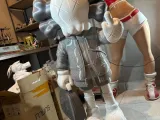 KAWS LV DIFERENTES MANOS-5