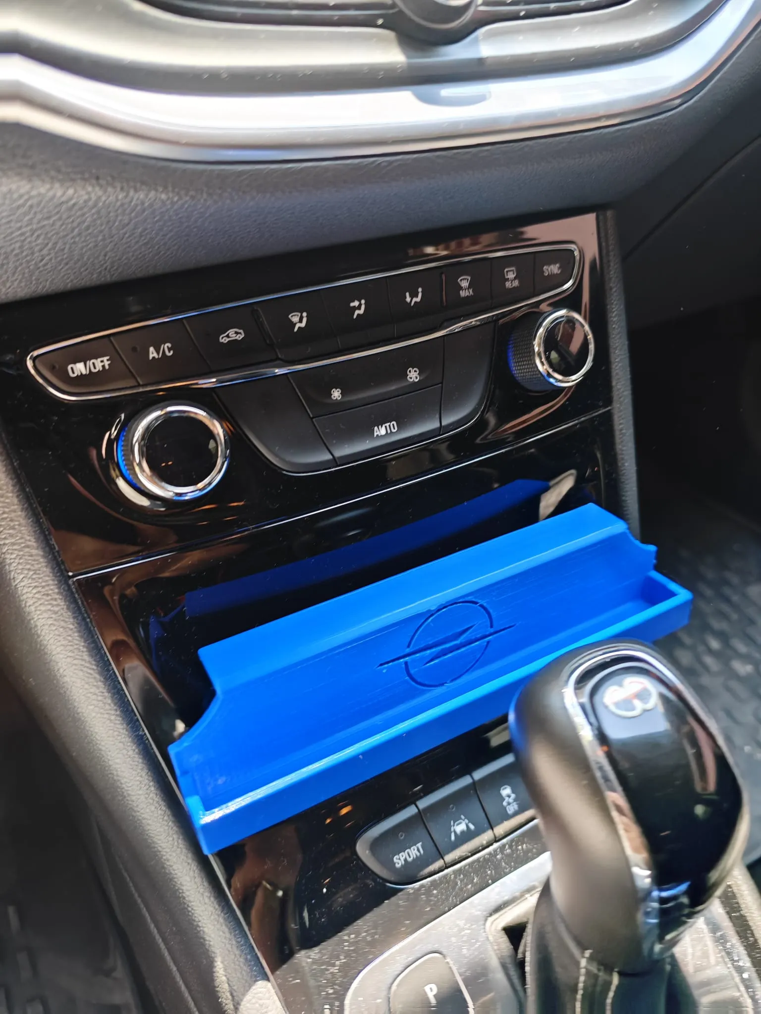 soporte para teléfono opel astra k
