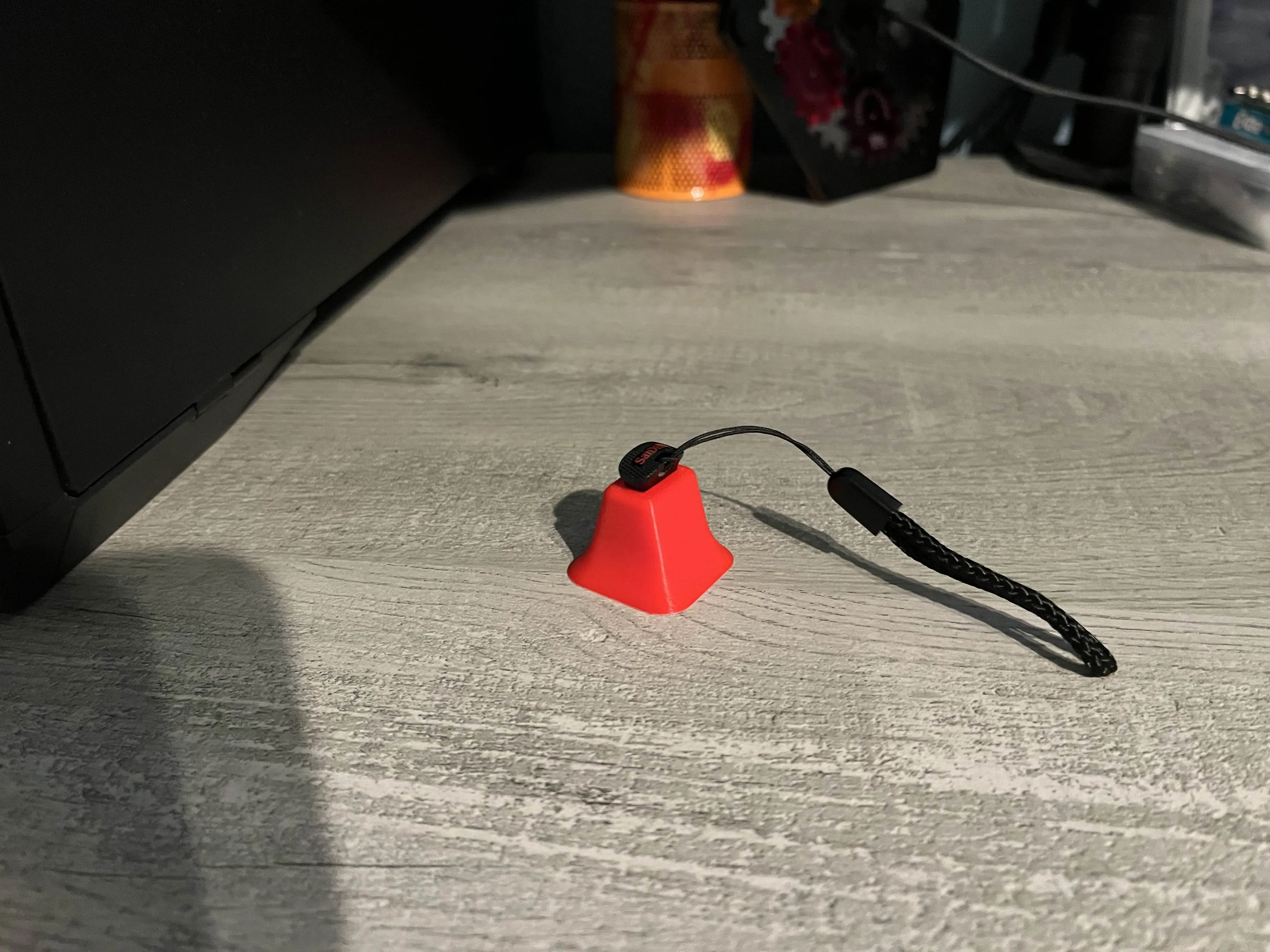 Magnetic USB Holder