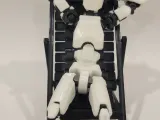 Fold-able Beach/Deck Chair-6
