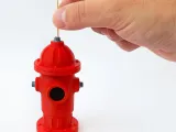 Feuerhydrant Zahnstocherspender-1