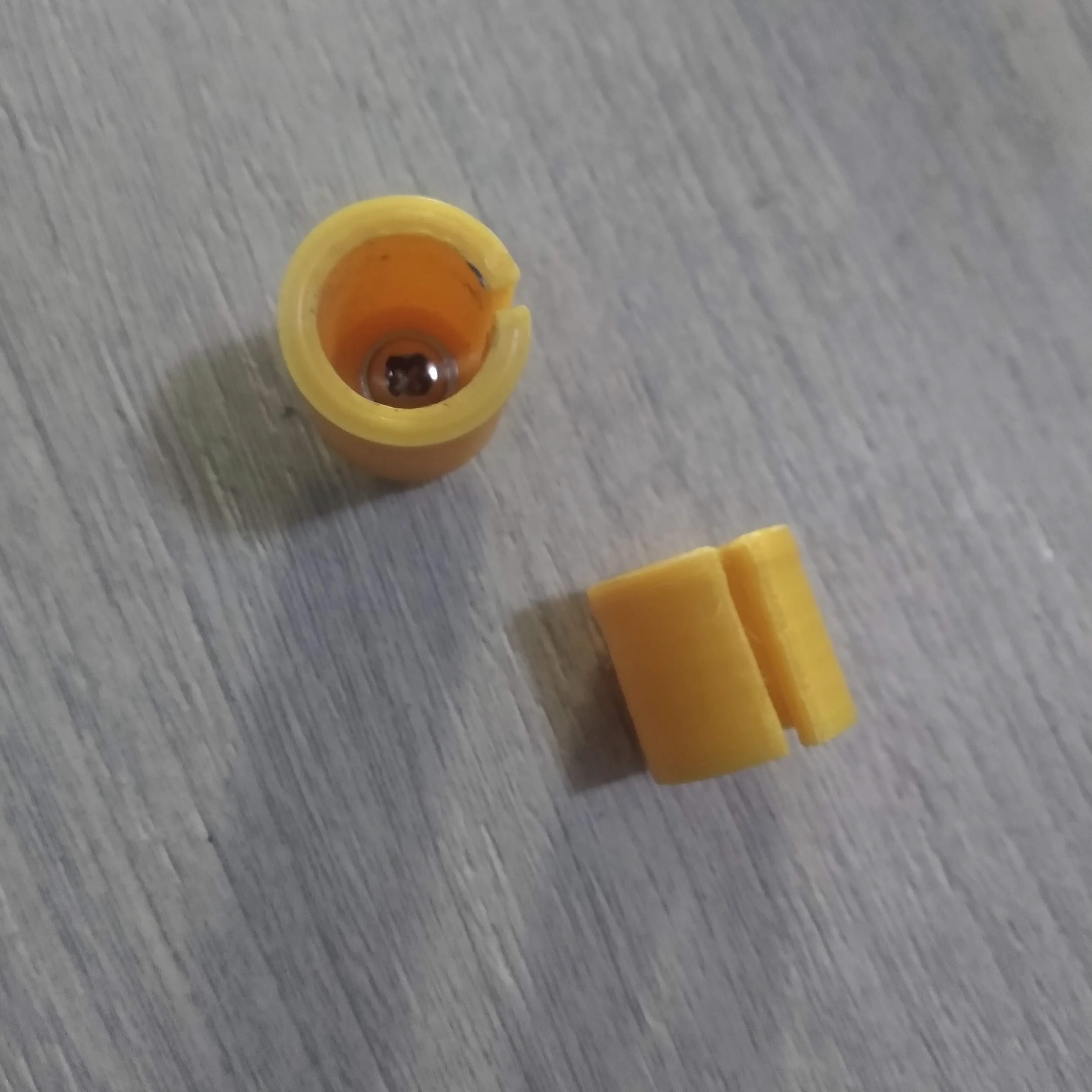 AAA to AA converter