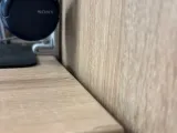 Headphone holder-2