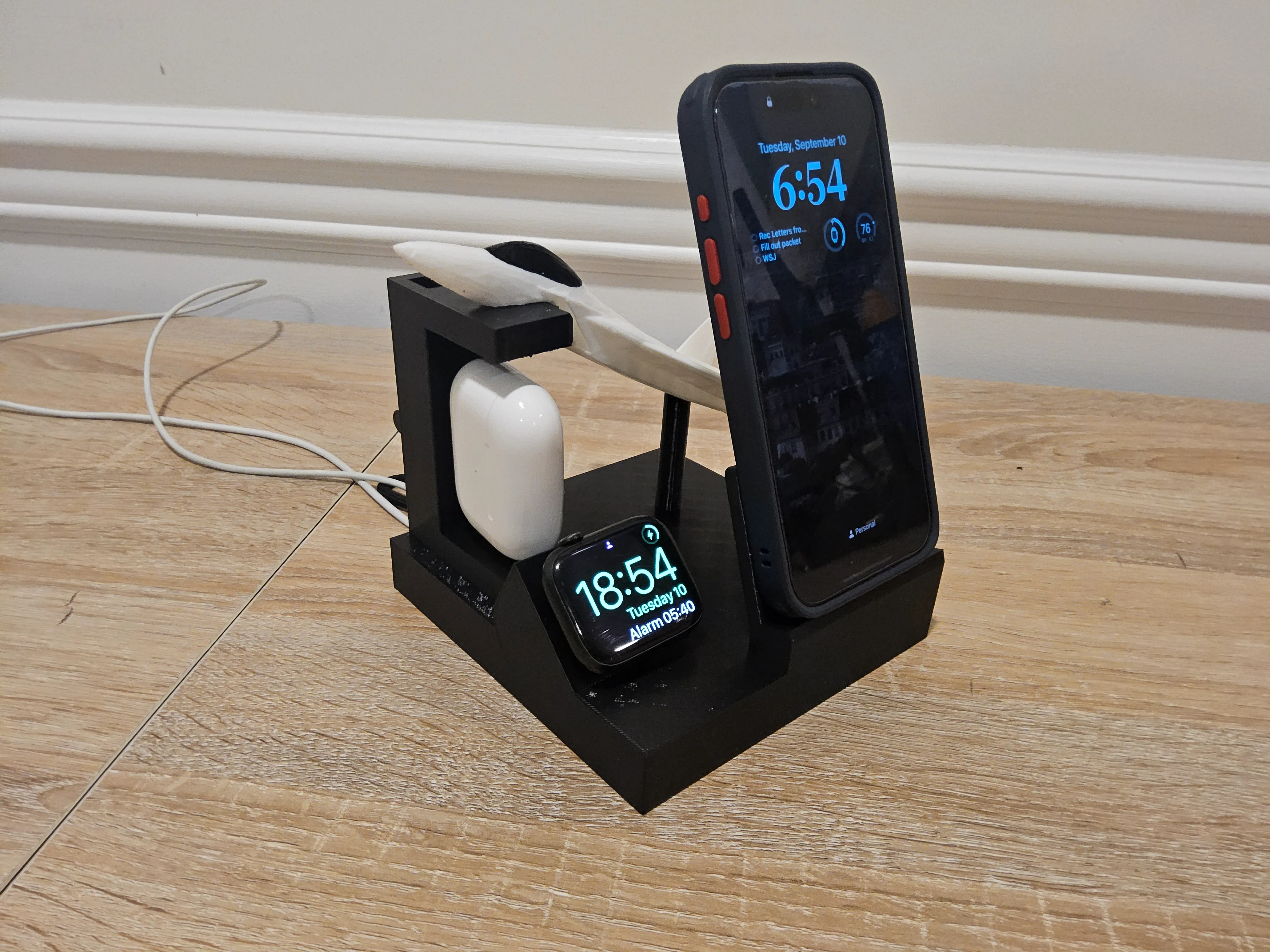 Fighter Jet Charging Dock - Phone, Watch, Earbuds