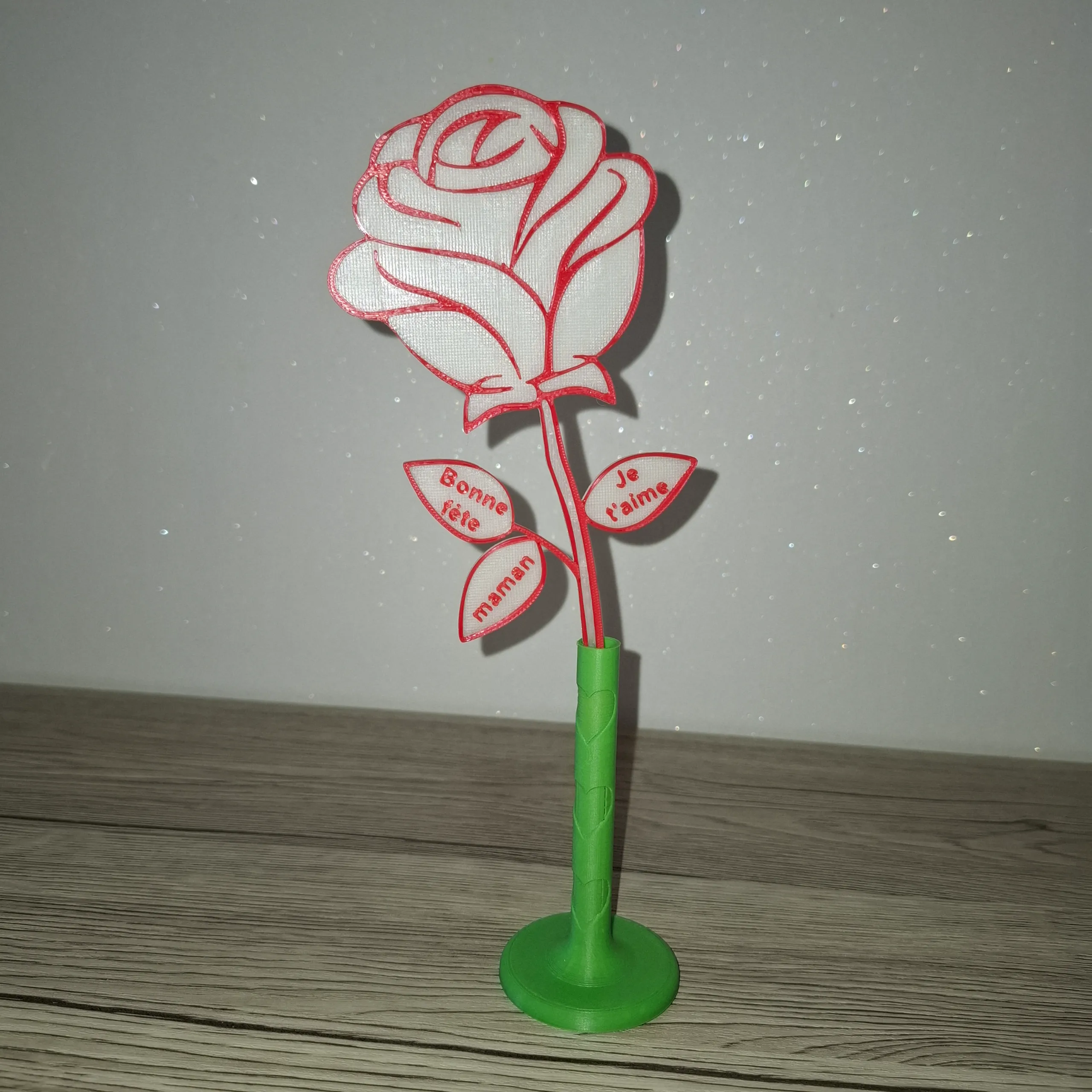 Décoration rose et vase fête des mères