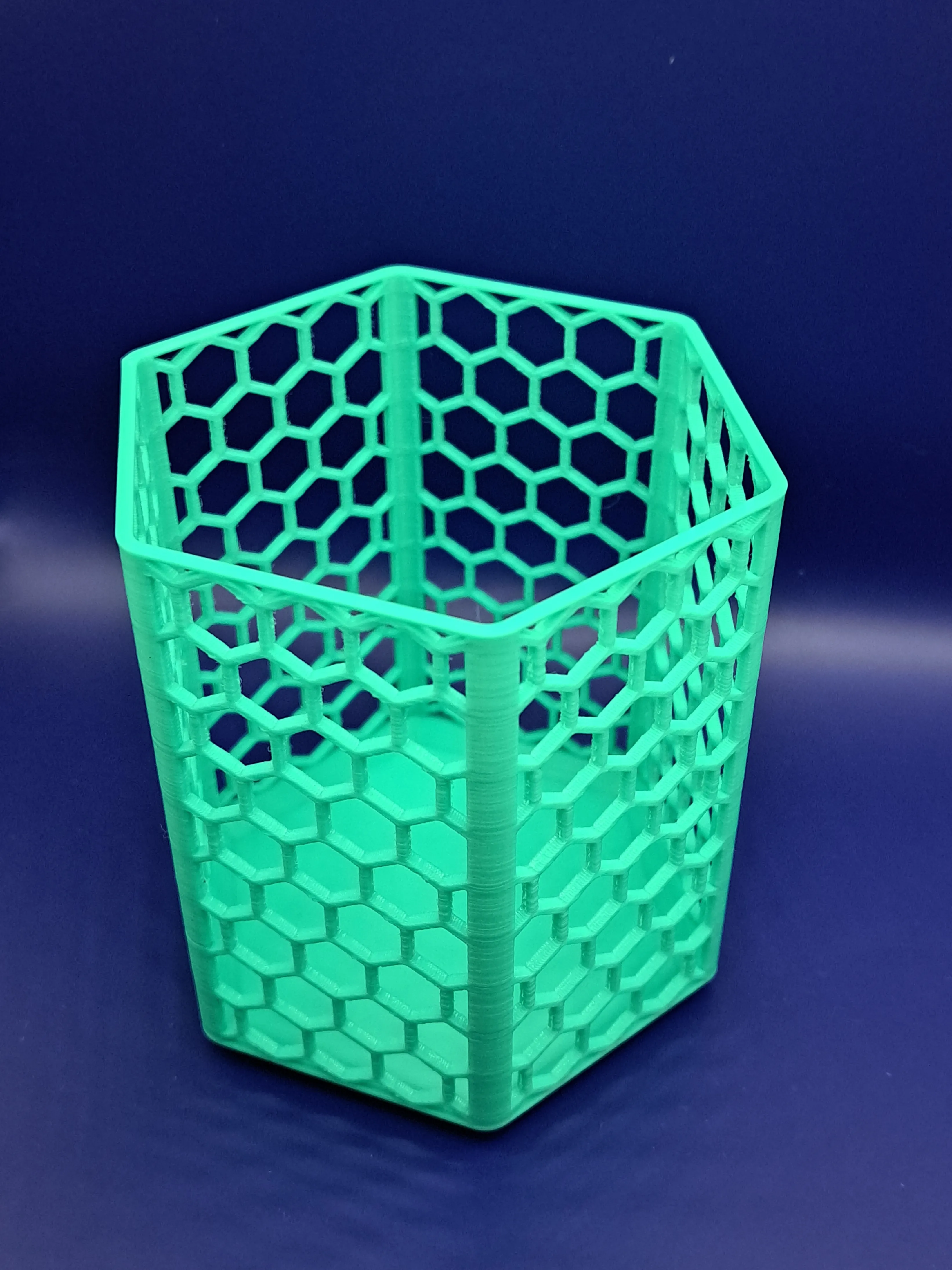 Hexagon pen holder