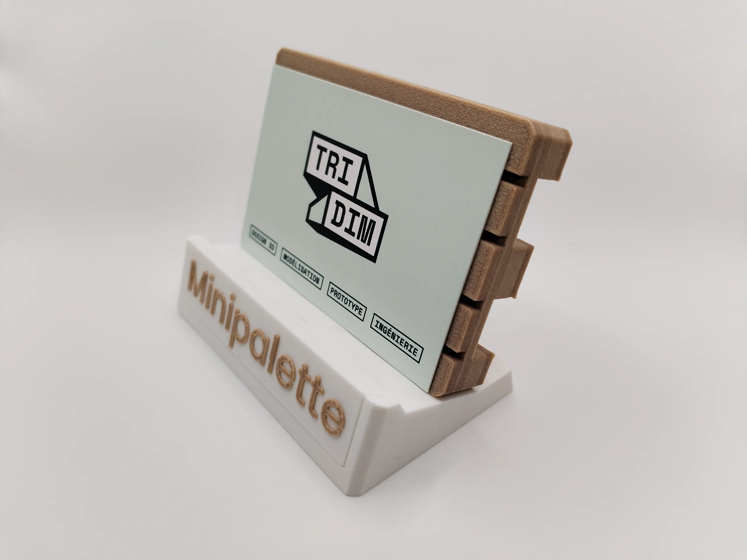 Pallet shaped business card holder