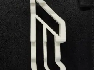 F1 Logo to F1 Car