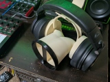 Headphone to Speaker Conversion Stand-4