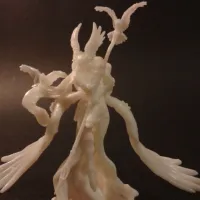 Vus - Spear Maiden to Morrigan - PRESUPPORTED - 32mm Scale-0