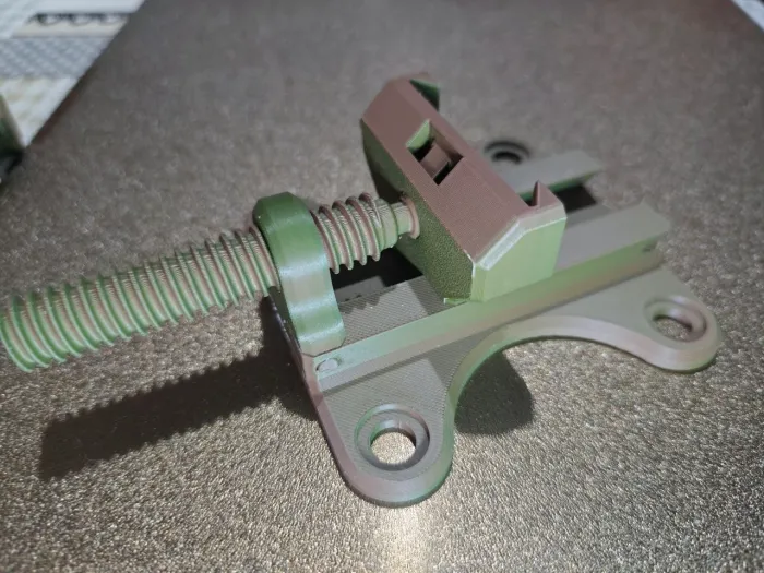 Modular Mini Bench Vise with Suction Cups - Tools - PLA - 3D printed product - фото 7